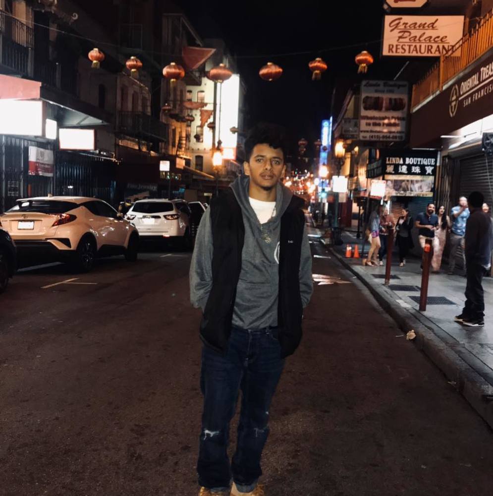 Meet your Posher, Gudiel